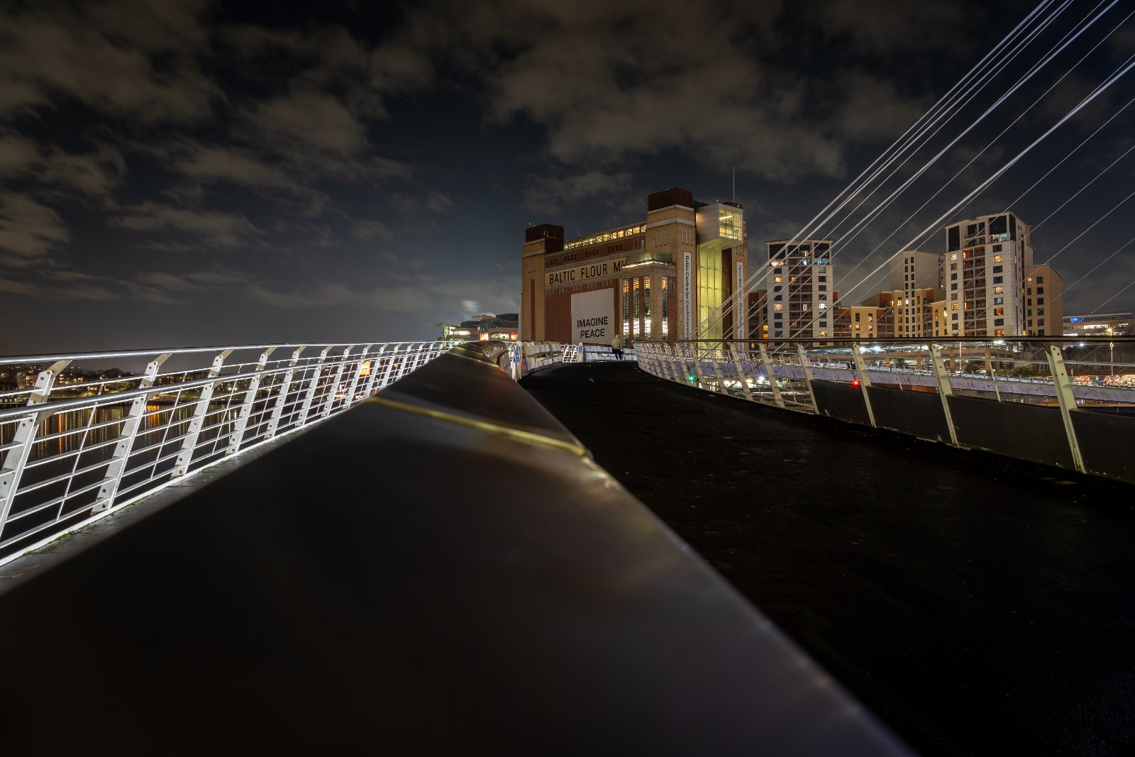Millennium Bridge to the Baltic - a photography print from NorthernPixl
